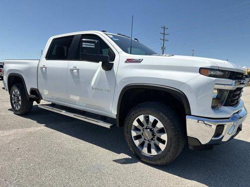 Summit White 2024 Chevrolet Silverado 2500 LT