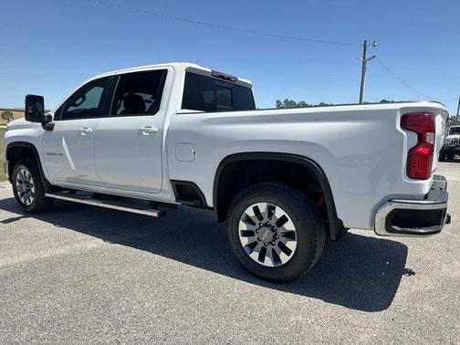 Summit White 2024 Chevrolet Silverado 2500 LT