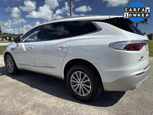 2023 Buick Enclave Essence AWD