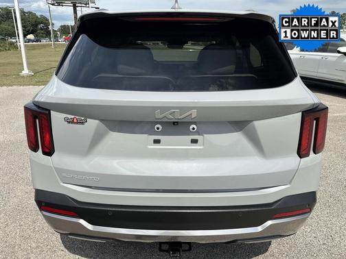 Wolf Gray 2025 Kia Sorento EX