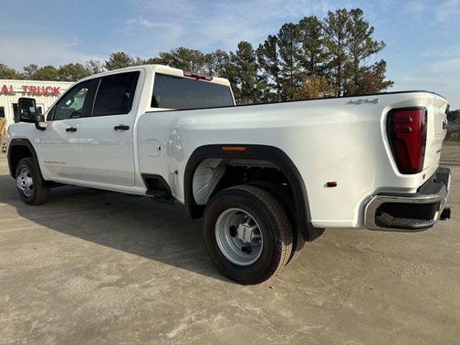 2026 GMC Sierra 3500 Base