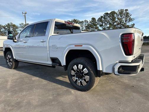 2026 GMC Sierra 2500 Denali