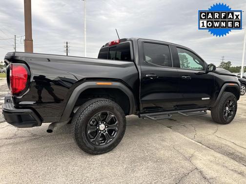 Onyx Black 2024 GMC Canyon Elevation