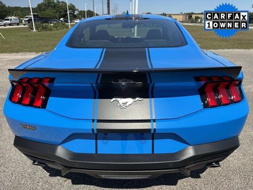 Grabber Blue Metallic 2026 Ford Mustang EcoBoost