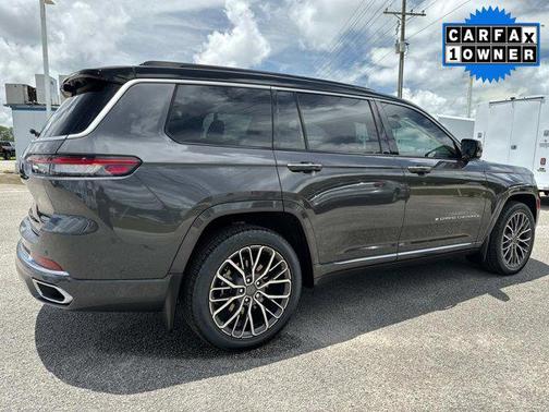 2025 Jeep Grand Cherokee L Summit Reserve