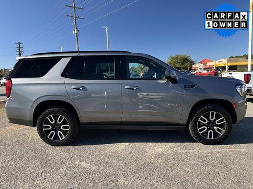 2022 GMC Yukon 4WD AT4