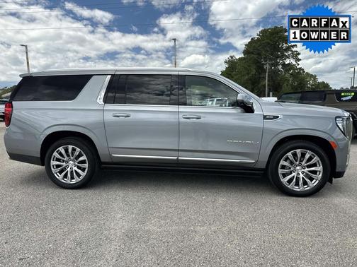 Sterling Metallic 2024 GMC Yukon XL Denali