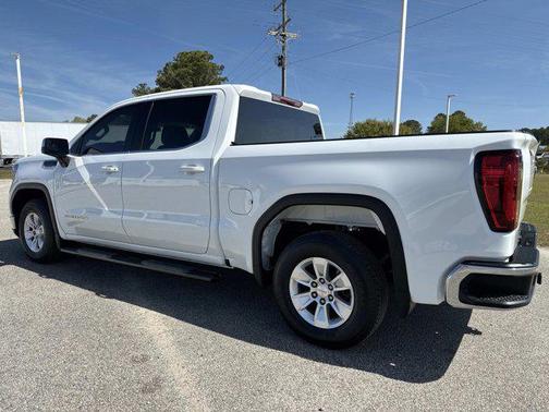 2022 GMC Sierra 1500 SLE