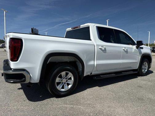 2022 GMC Sierra 1500 SLE