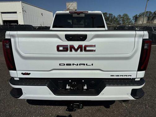 Summit White 2026 GMC Sierra 2500 Denali