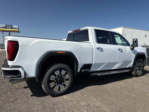 Summit White 2026 GMC Sierra 2500 Denali