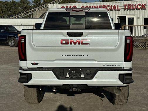 2026 GMC Sierra 3500 Denali