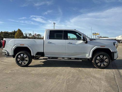 2026 GMC Sierra 3500 Denali