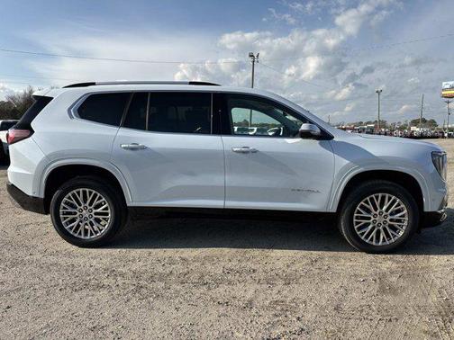 2026 GMC Acadia Denali