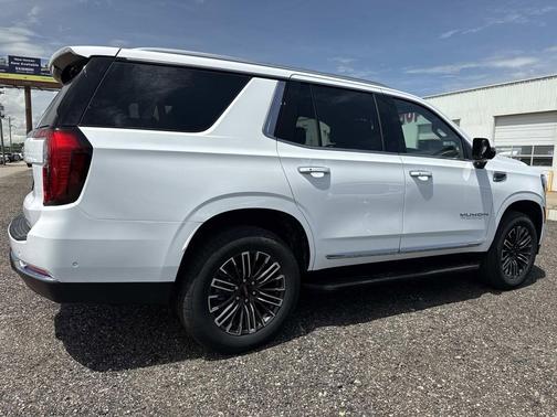 Summit White 2026 GMC Yukon 4WD Elevation