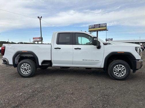 2026 GMC Sierra 2500 Pro
