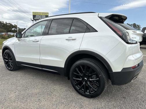 2022 Cadillac XT4 Sport