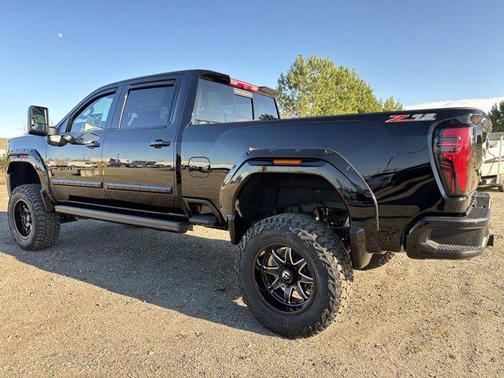 2026 GMC Sierra 2500 AT4