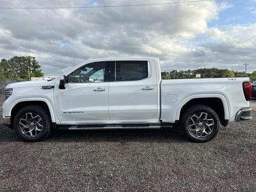 Summit White 2026 GMC Sierra 1500 SLT