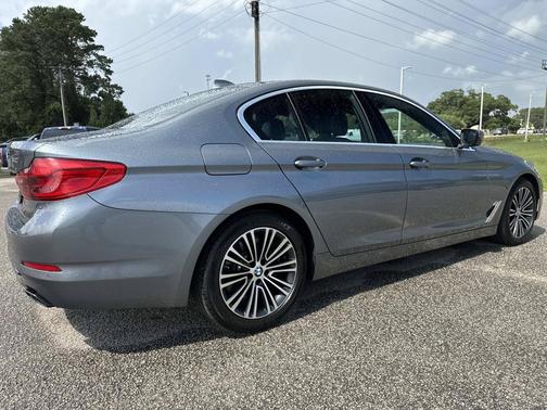 Bluestone Metallic 2019 BMW 540 xDrive
