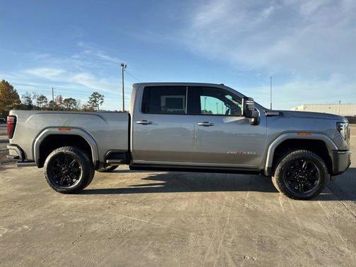 2026 GMC Sierra 2500 AT4