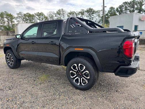2025 GMC Canyon AT4