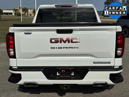 Summit White 2024 GMC Sierra 1500 Elevation