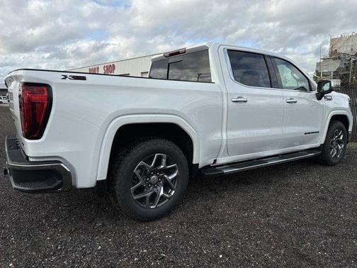 Summit White 2026 GMC Sierra 1500 SLT