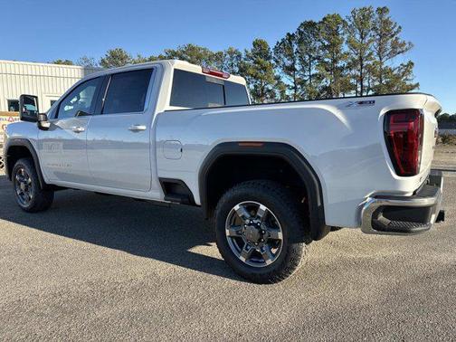 2026 GMC Sierra 2500 SLE