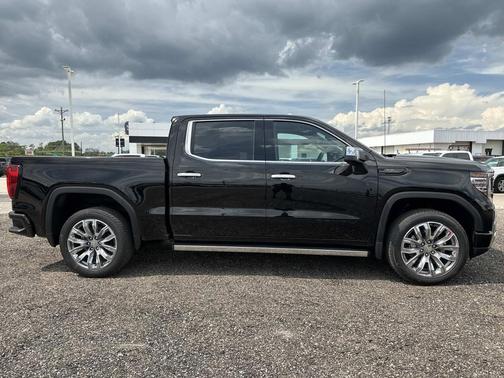 Onyx Black 2026 GMC Sierra 1500 Denali