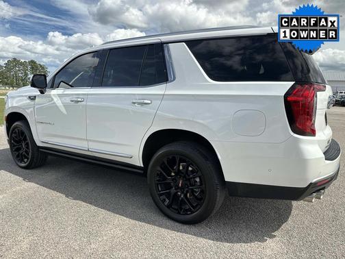 White Frost Tricoat 2024 GMC Yukon Denali