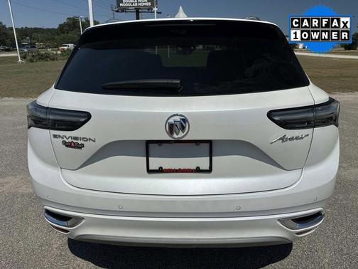 White Frost Tricoat 2023 Buick Envision Avenir FWD