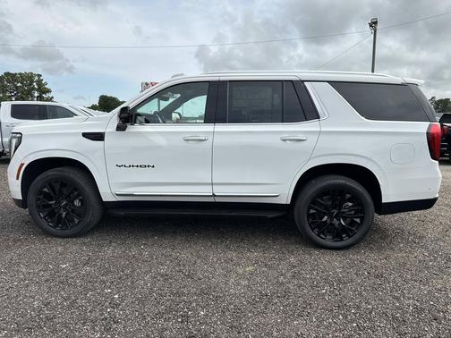 Summit White 2026 GMC Yukon 4WD Elevation