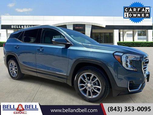 Downpour Metallic 2024 GMC Terrain SLT