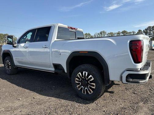 2026 GMC Sierra 2500 Denali Ultimate