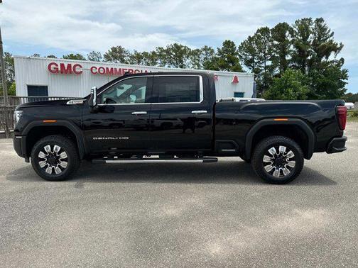 2025 GMC Sierra 2500 Denali