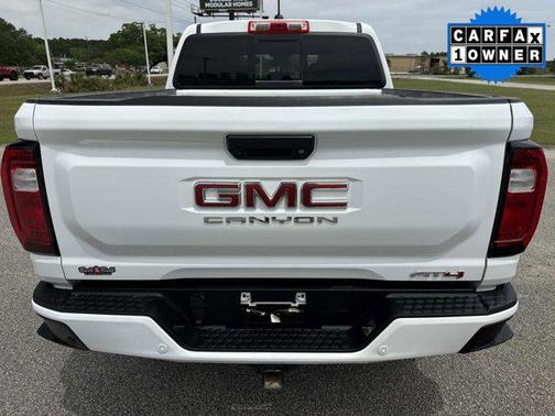 Summit White 2025 GMC Canyon AT4