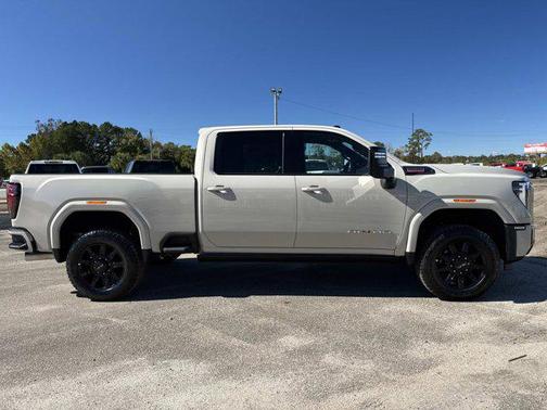 2026 GMC Sierra 2500 AT4