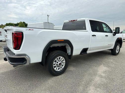 2025 GMC Sierra 2500 Base