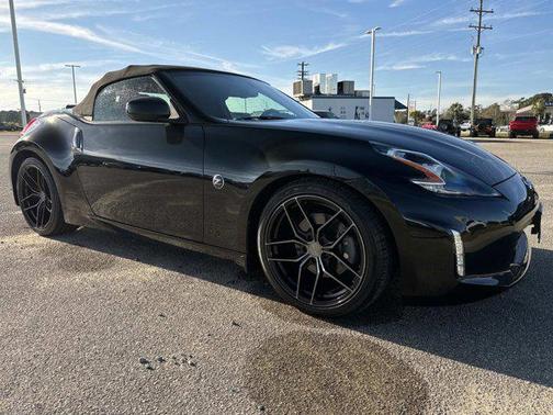 2019 Nissan 370Z Base