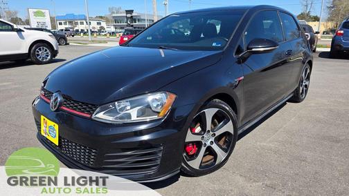 Deep Black Pearl 2016 Volkswagen Golf GTI 2.0T SE 2-Door