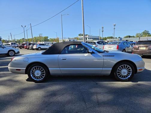 2004 Ford Thunderbird Premium