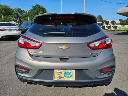 Pepperdust Metallic 2017 Chevrolet Cruze Premier