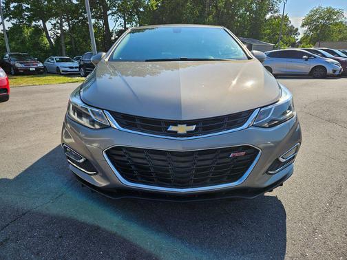 Pepperdust Metallic 2017 Chevrolet Cruze Premier