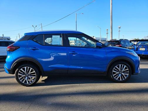 2021 Nissan Kicks SV