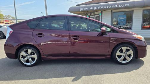 2013 Toyota Prius Three