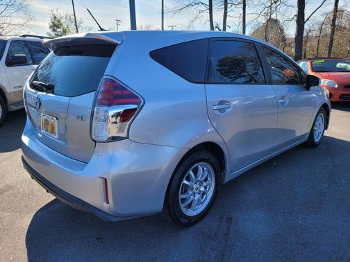 2015 Toyota Prius v Three