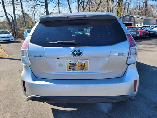 2015 Toyota Prius v Three