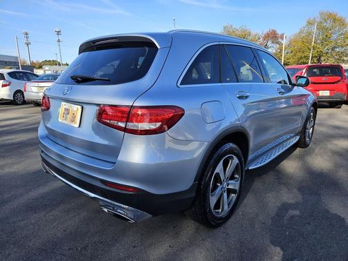 2017 Mercedes-Benz GLC 300 Base