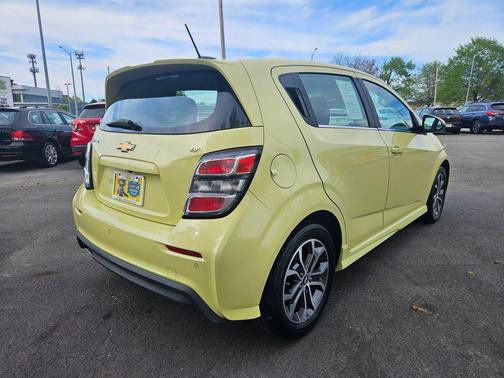 Brimstone 2017 Chevrolet Sonic LT